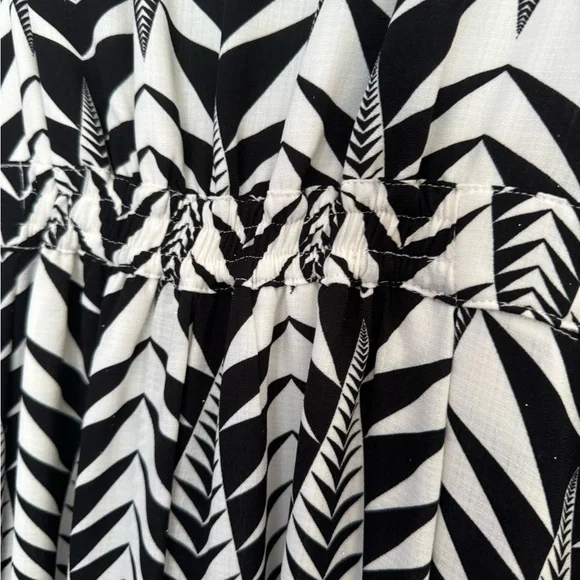 Gracia maxi dress Medium - Picture 7 of 9